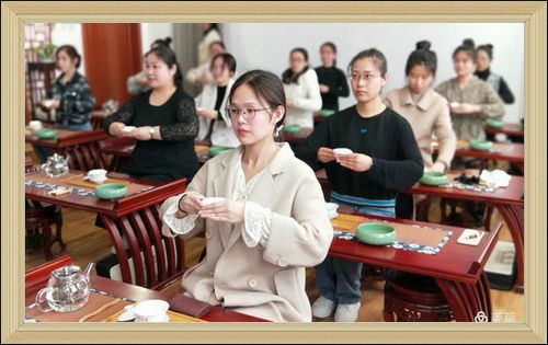 春露香茗 茶香满园Ⅰ无极县扎实开展中华优秀传统茶文化进校园活动